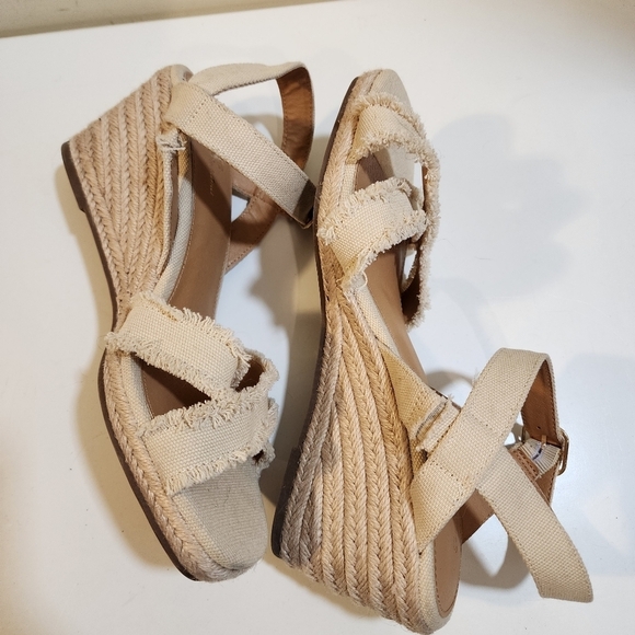 TOMMY BAHAMA Bethany Women's Cream textil Upper Wedges Strappy  Sandals 9.5M - Picture 4 of 14
